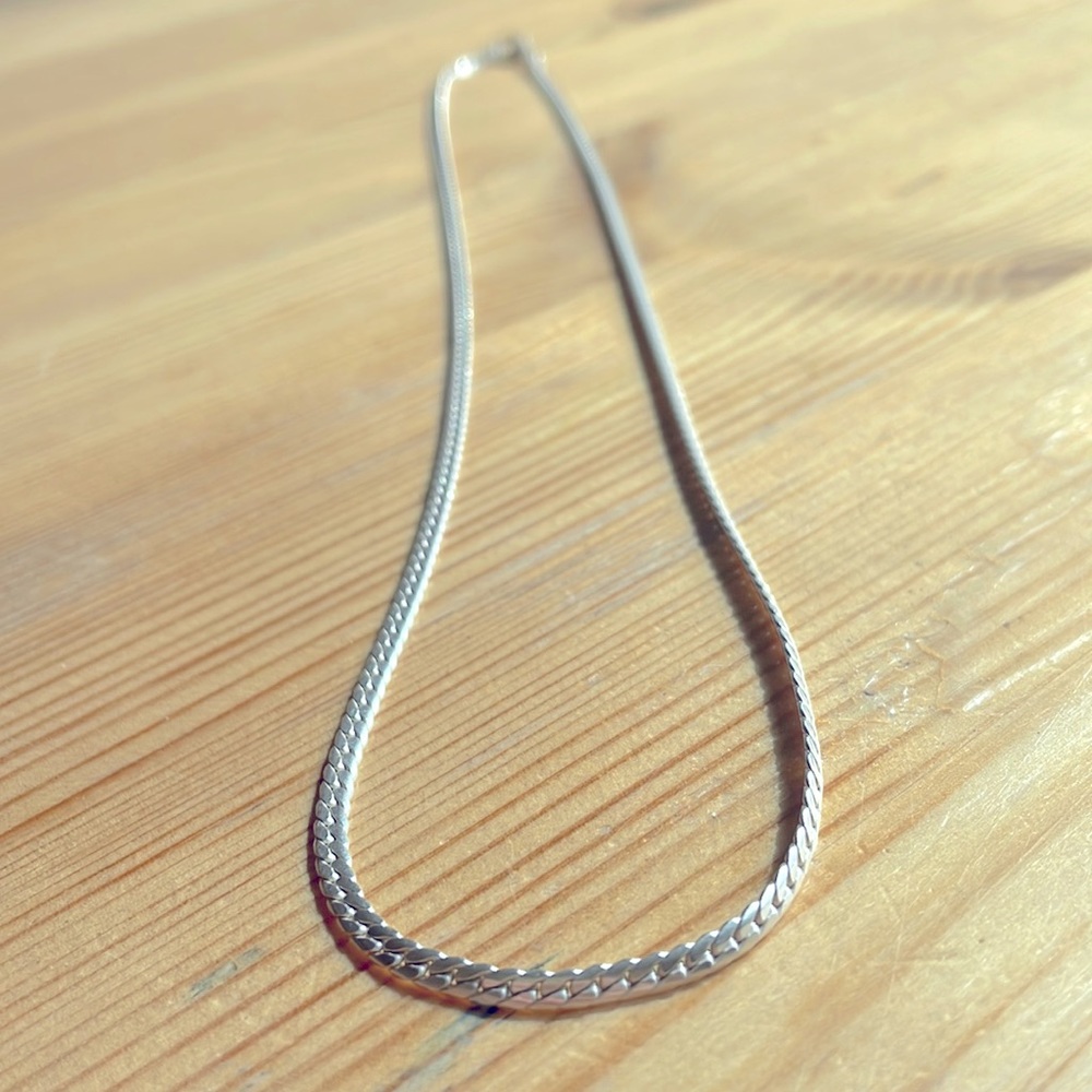 Sterling Silver Beveled Oval Curb Chain 20"